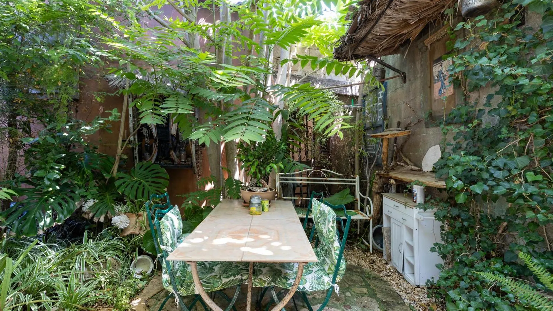 Il Giardino Di Chiara Bed and Breakfast Oristano 0*,  Italia